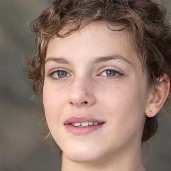 <em>Emiliy R</em>